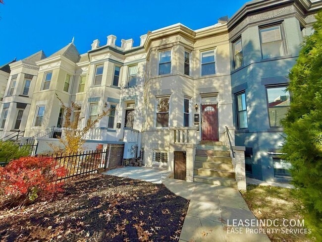 Building Photo - 152 R St NE Unit #B