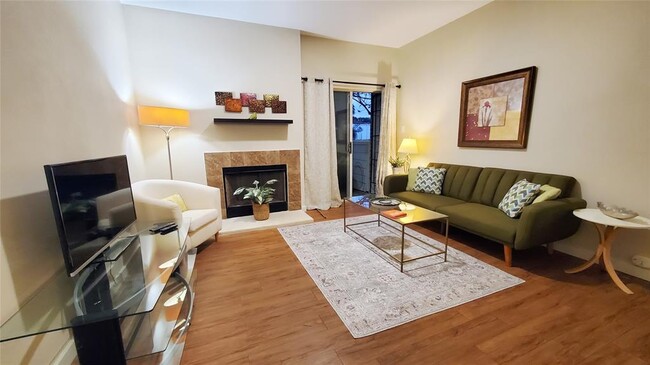 Photo - 12166 Metric Blvd Unit 156
