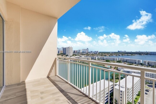 Photo - 18031 Biscayne Blvd Unit PH01
