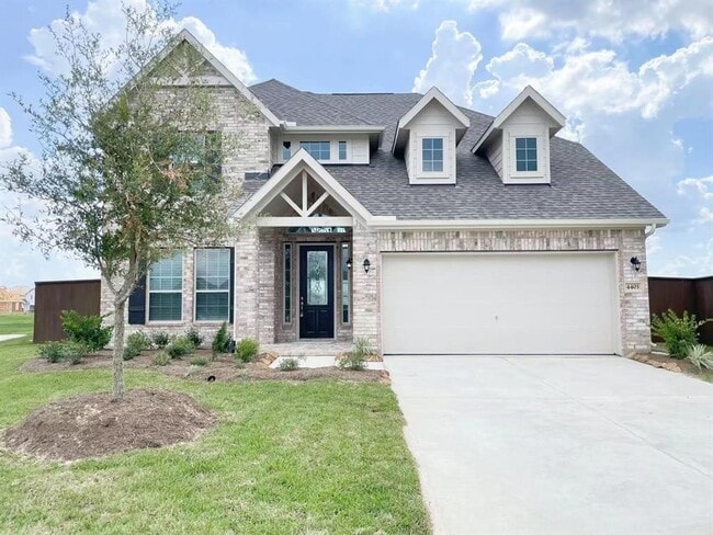 Building Photo - 4403 Silvergrass Ln