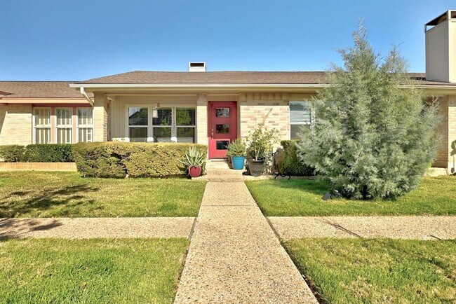 Photo - 11133 Pinehurst Dr Unidad C