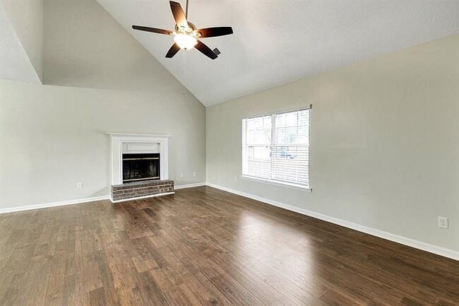 Photo - 45 Pointer Ct