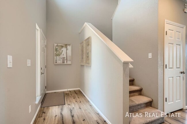 Photo - 4123 Meadowview Ct