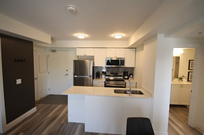 Photo - Sleek 2-Bedroom Suite Rent-Ready In Midtown Waterloo Unit 504