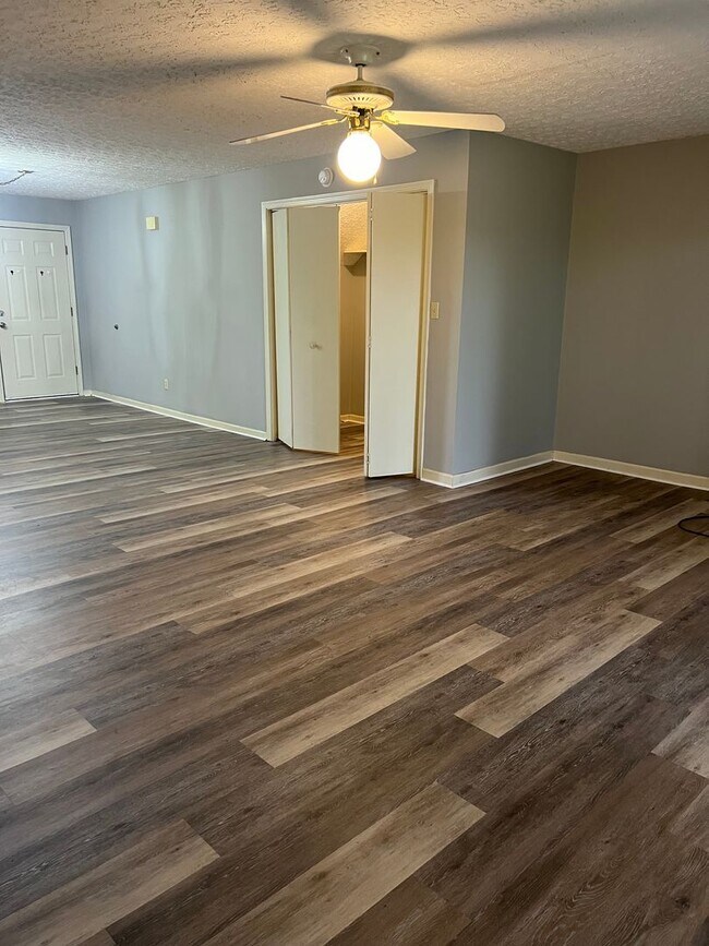 103 John Paul Rd