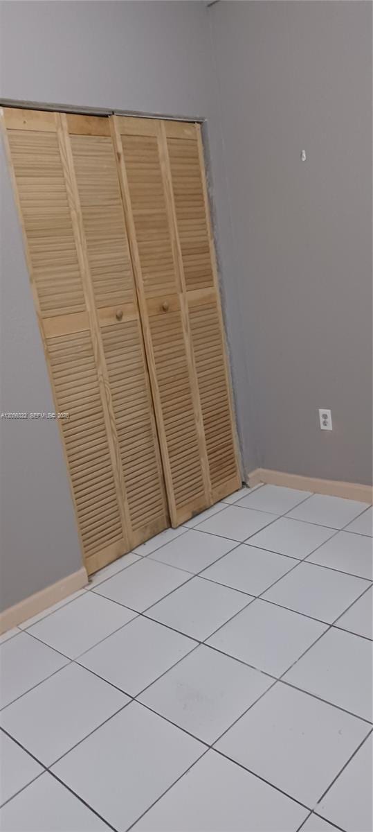 Building Photo - 9760 SW 184th St Unit 17B