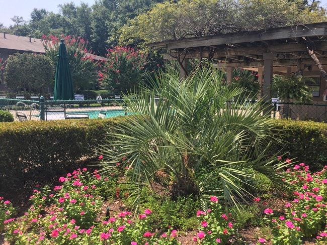 Photo - Crossroads Market Apartments