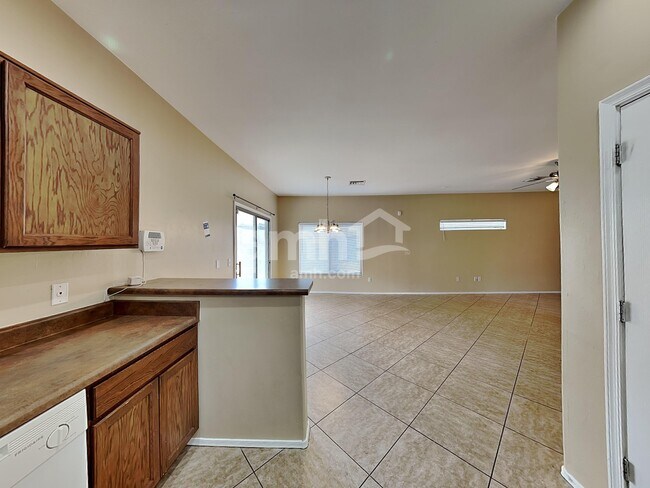 Photo - 1990 E Vera Cruz Vis