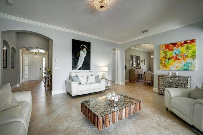 Photo - 8980 Lakeview Pl