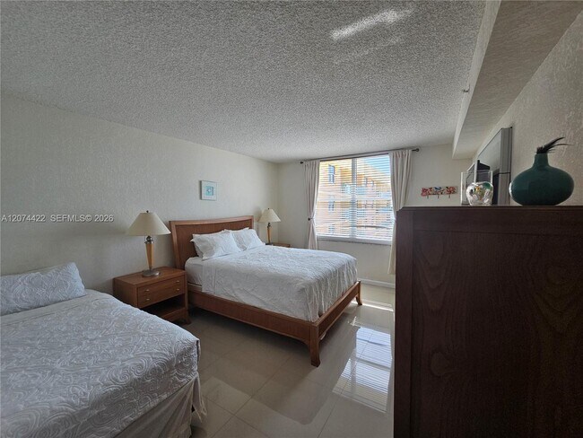 2501 S Ocean Dr Unit 1620
