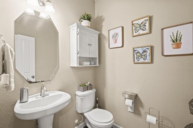 Photo - 6719 Path Way Ct