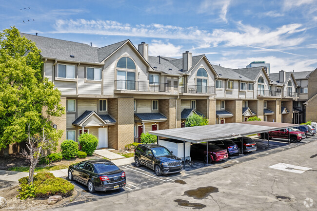 Photo - Sterling Heights Apartments