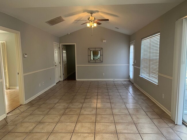 Photo - 281 Old Bridge Dr