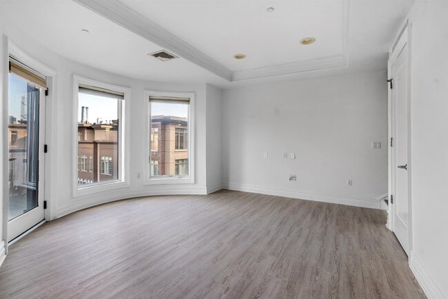 Photo - 34 Cambridge Wy