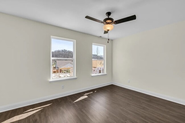 Photo - 5546 Stream Ln