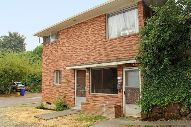 Photo - 126-140 NE 59th Avenue Unidad 140