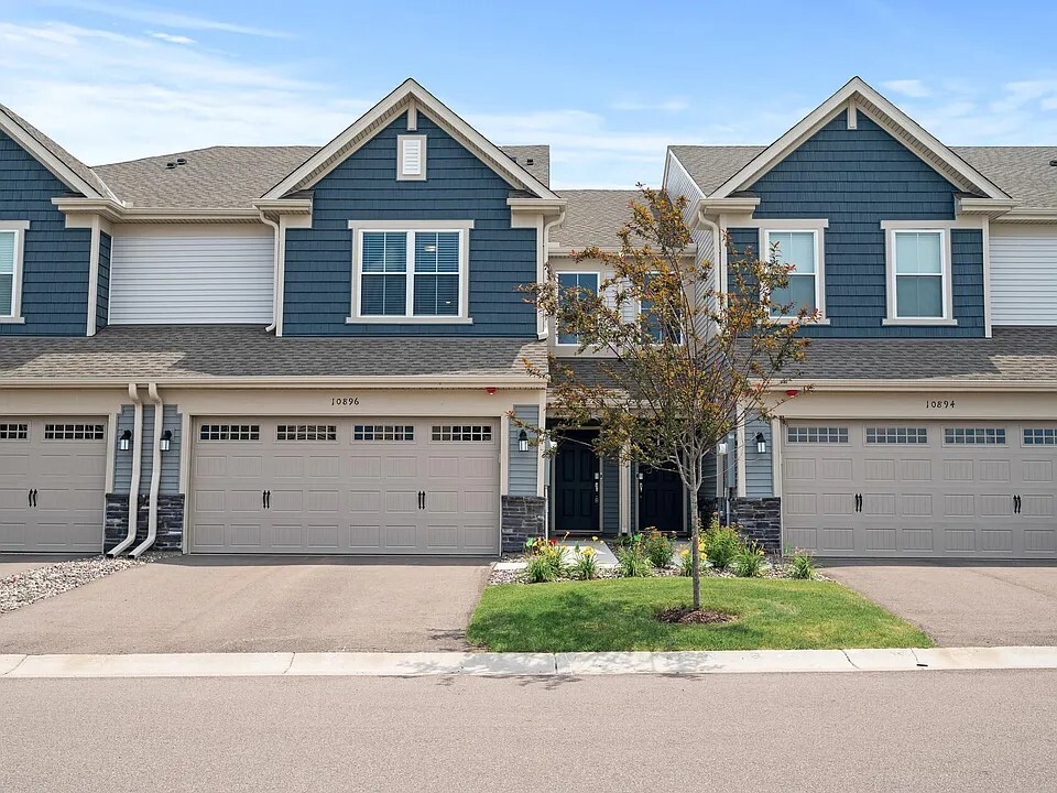 Front - 10896 Territorial Trl Townhome
