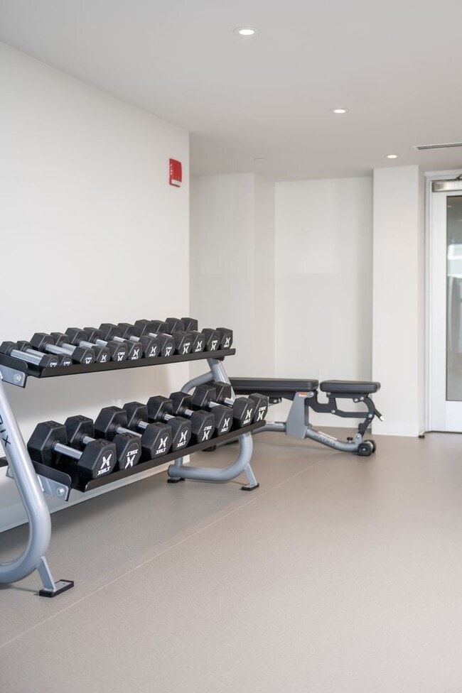 Photo - SOUTHIEEE - 2 bed - NO BROKER FEE