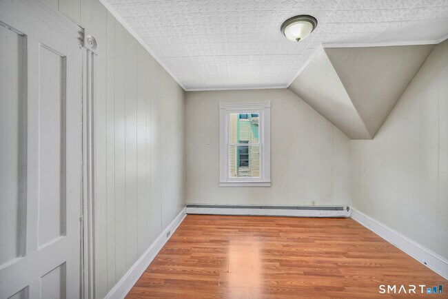 Photo - 221 Willow St Unidad 3rd Floor