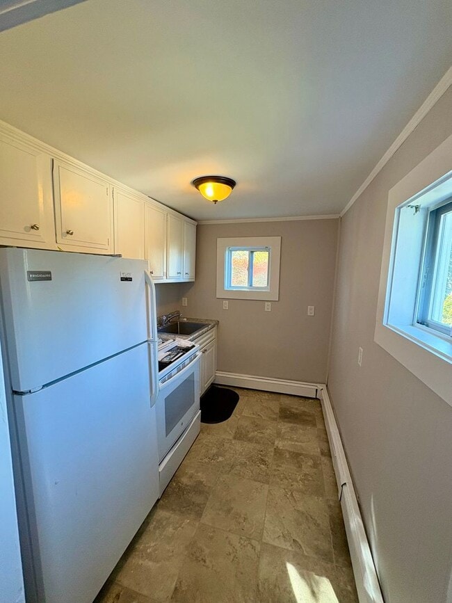 Photo - 19 Ramsdell St Unit Apt B