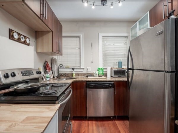 Photo - 97 College Ave Unit 4