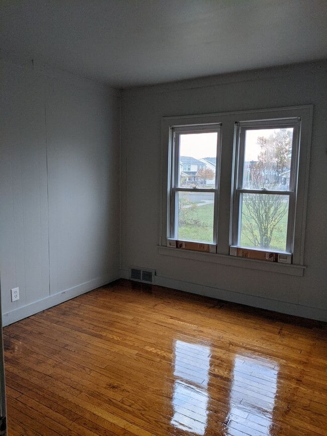 Photo - 2195 Springle St Unit 2197 Springle  2 (Lower)