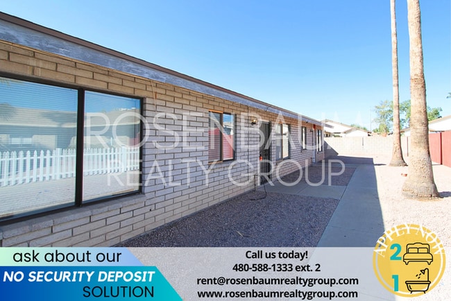 Charming & cozy 2-bedrooms, 1-bath triplex... - Charming & cozy 2-bedrooms, 1-bath triplex... House