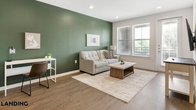 Photo - 3900 Robinson Rd Unidad 1307