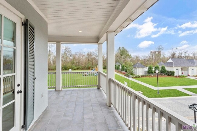 Photo - 3305 Pointe-Marie Dr