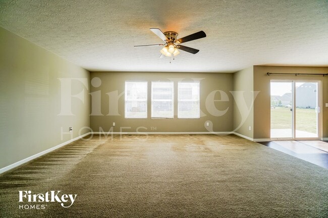 Photo - 270 Cloverhill Dr