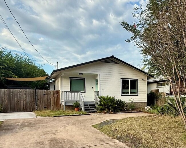 Building Photo - 6100 Atwood St Rental