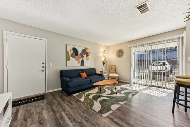 Photo - 2501 Wickersham Ln Unidad 2332