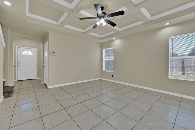 4926 Appleseed Ct