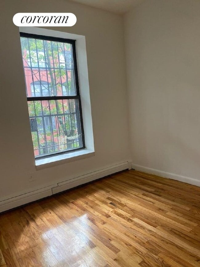 Photo - 283 Classon Ave