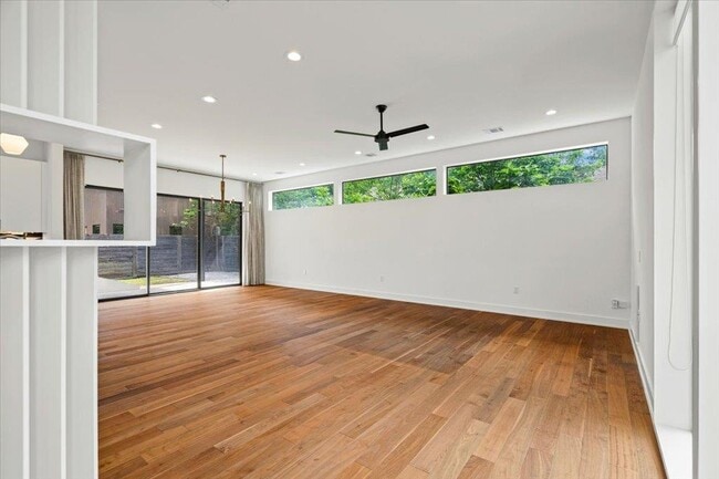 Photo - 1309 Hackberry St