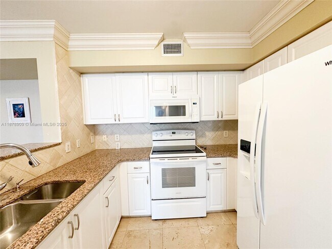 Photo - 1155 Brickell Bay Dr Unit 3303