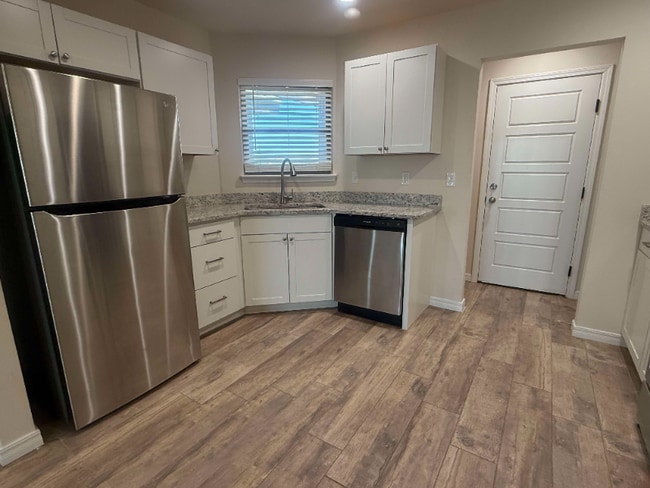 Photo - 8991 Redbud Rd