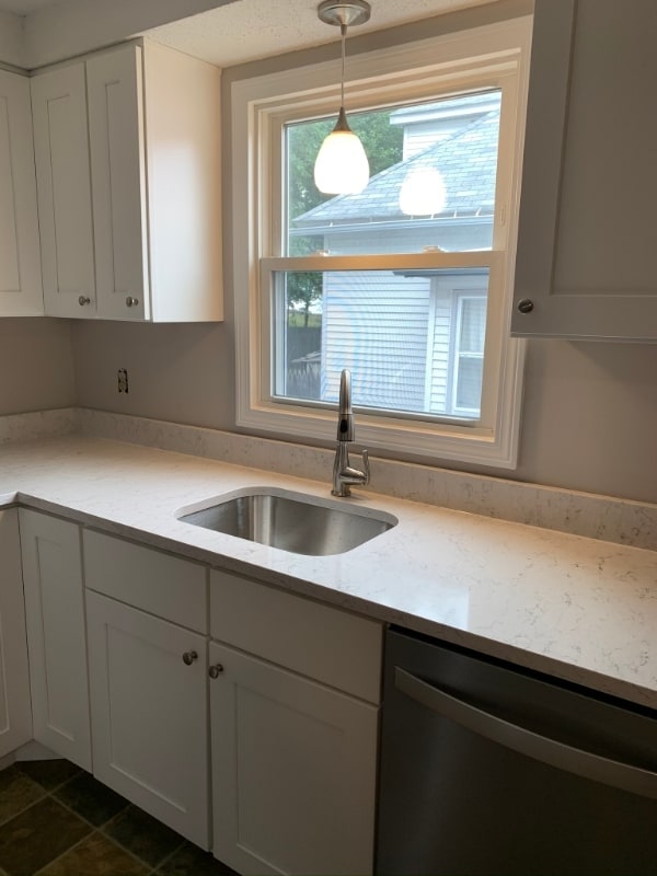 Building Photo - 56 Hall St