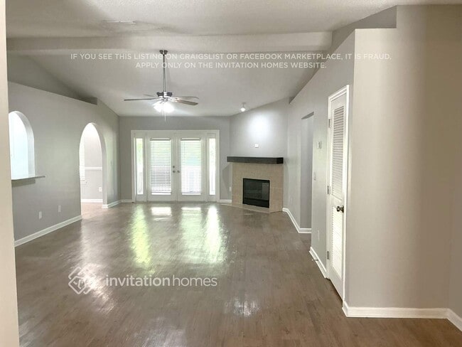 Photo - 11774 Mountain Ash Rd E