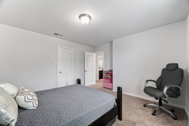 Photo - 2314 Trocadero Ln