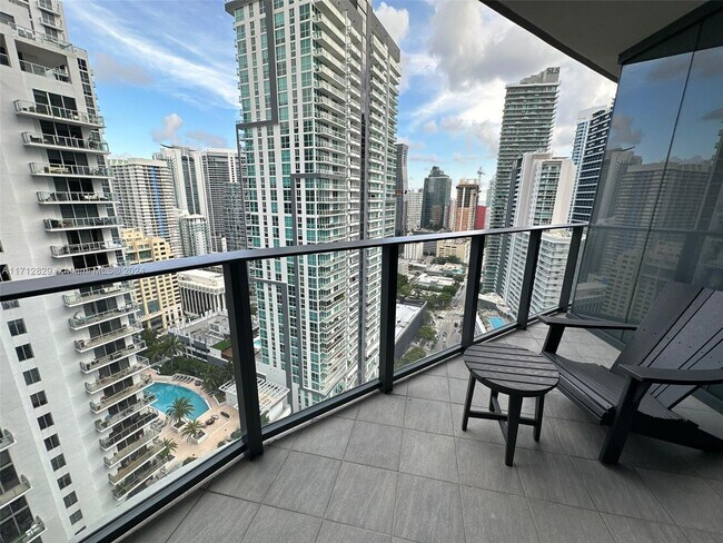 Photo - 1000 Brickell Plz