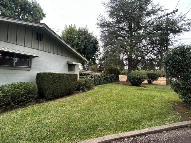 Building Photo - 2856 Calecita Way Unit 2856 Calecita-01