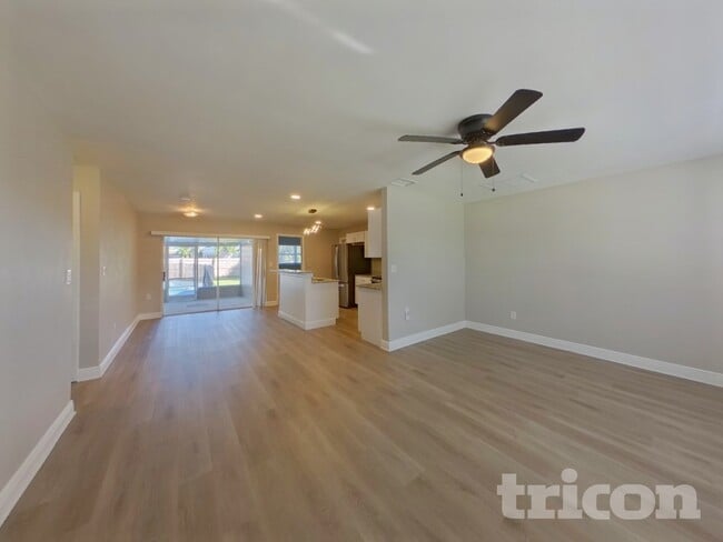 Photo - 201 85th Ave N