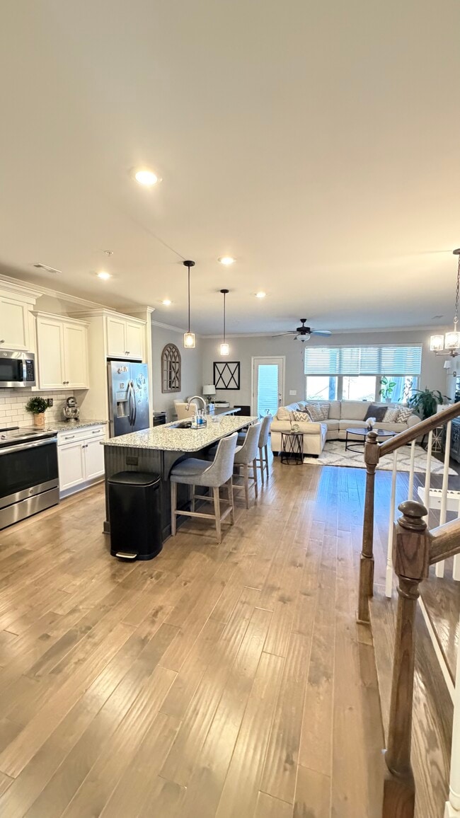 Photo - 3057 Sassafras Ln