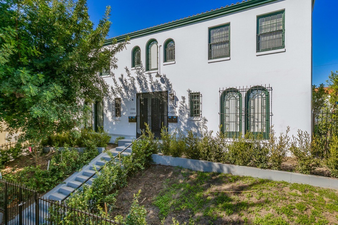 Photo - 1183 S Bronson Ave