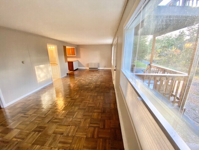 Photo - 125 Station Rd Unit #1