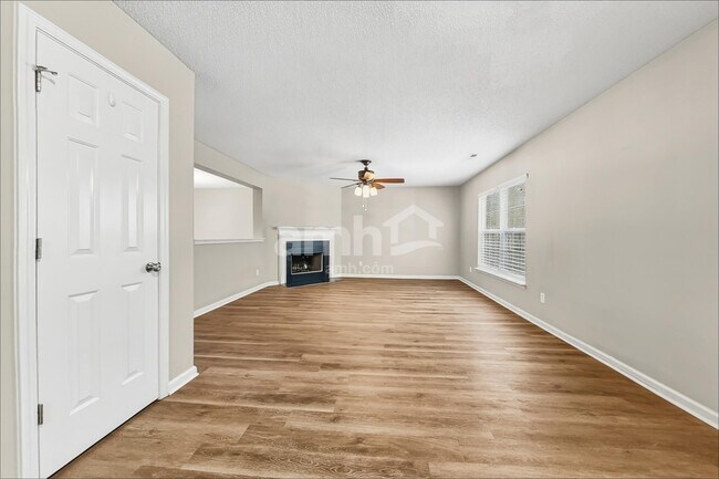 5154 Torrey Ln