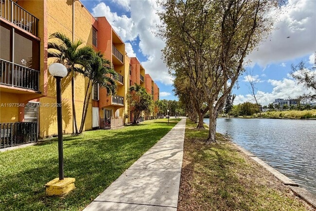 Building Photo - 4803 NW 7th St Unit 105-14