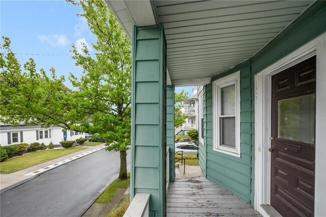 Photo - 112 Kimball St Unidad 1