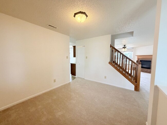 Photo - 1795 Feather Reed Ln